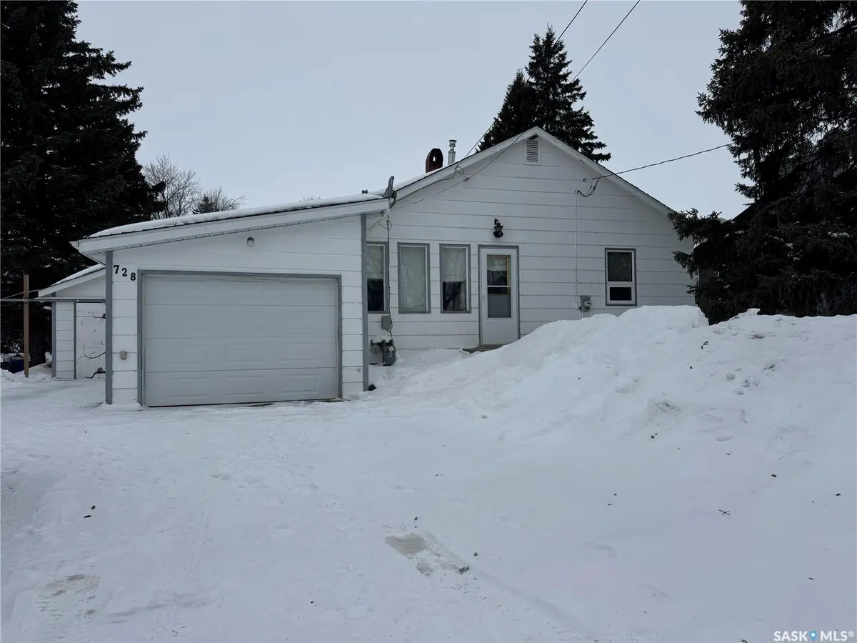 728 McIntosh STREET, Foam Lake, SK S0A 1A0