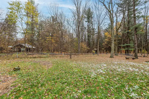 6152 N Gale RD, Davison, MI 48423