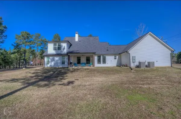 363 Bella Court Pvt Drive, Frierson, LA 71027
