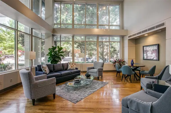 5055 Addison Circle #205, Addison, TX 75001