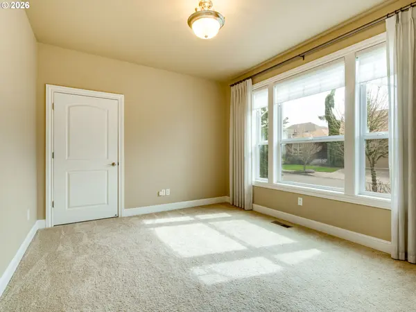 1114 S 6TH WAY, Ridgefield, WA 98642