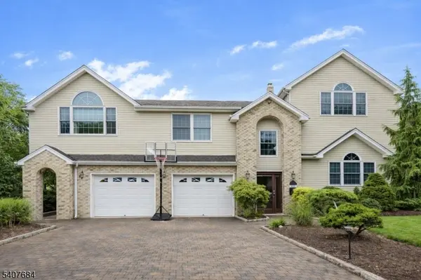 61 Carlisle Rd, Wayne Twp., NJ 07470