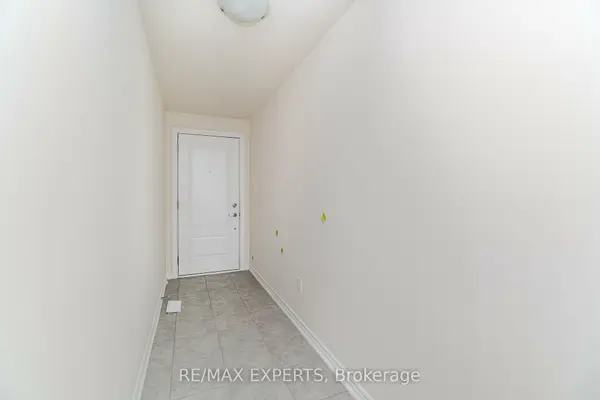 402 Okanagan PATH, Oshawa, ON L1H 0B1
