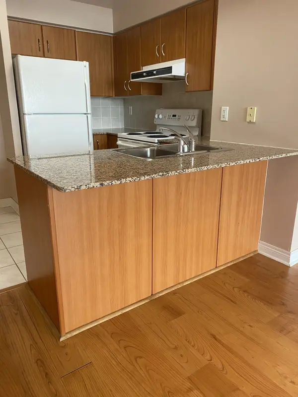 60 Disera DR #1408, Vaughan, ON L4J 9G1