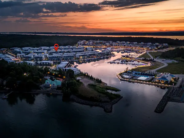 3657 Ferretti CT, Innisfil, ON L9S 0N6