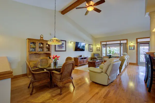 122 Mccullough Lake DR, Chatsworth, ON N0H 2V0