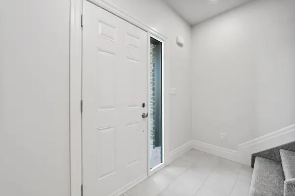 25 Markland AVE, Prince Edward County, ON K0K 2T0