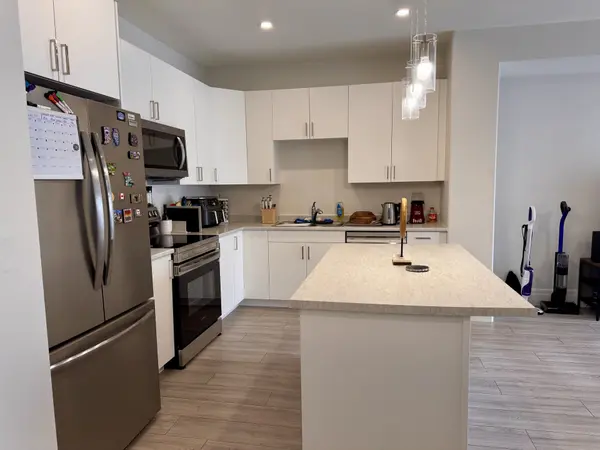 25 Markland AVE, Prince Edward County, ON K0K 2T0