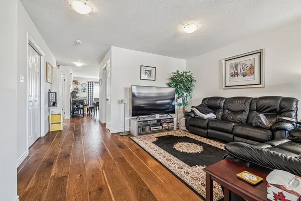 20 Hudson DR, Haldimand, ON N0A 1E0