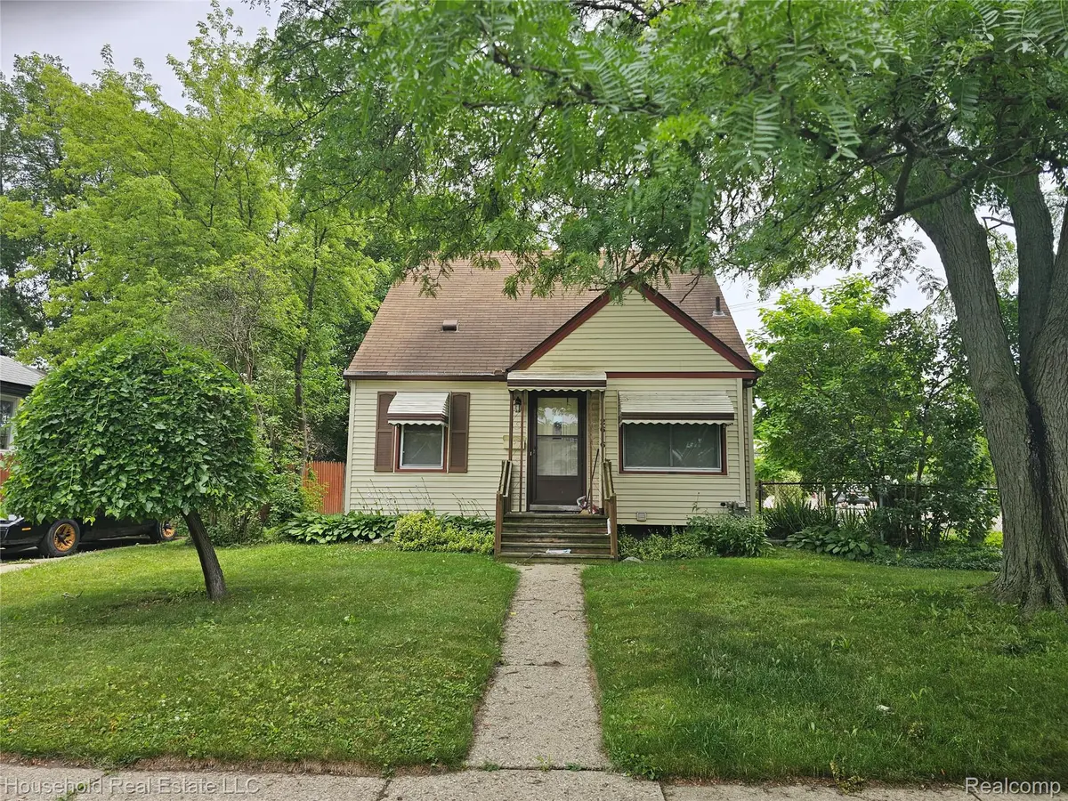 2616 Kenmore RD, Berkley, MI 48072