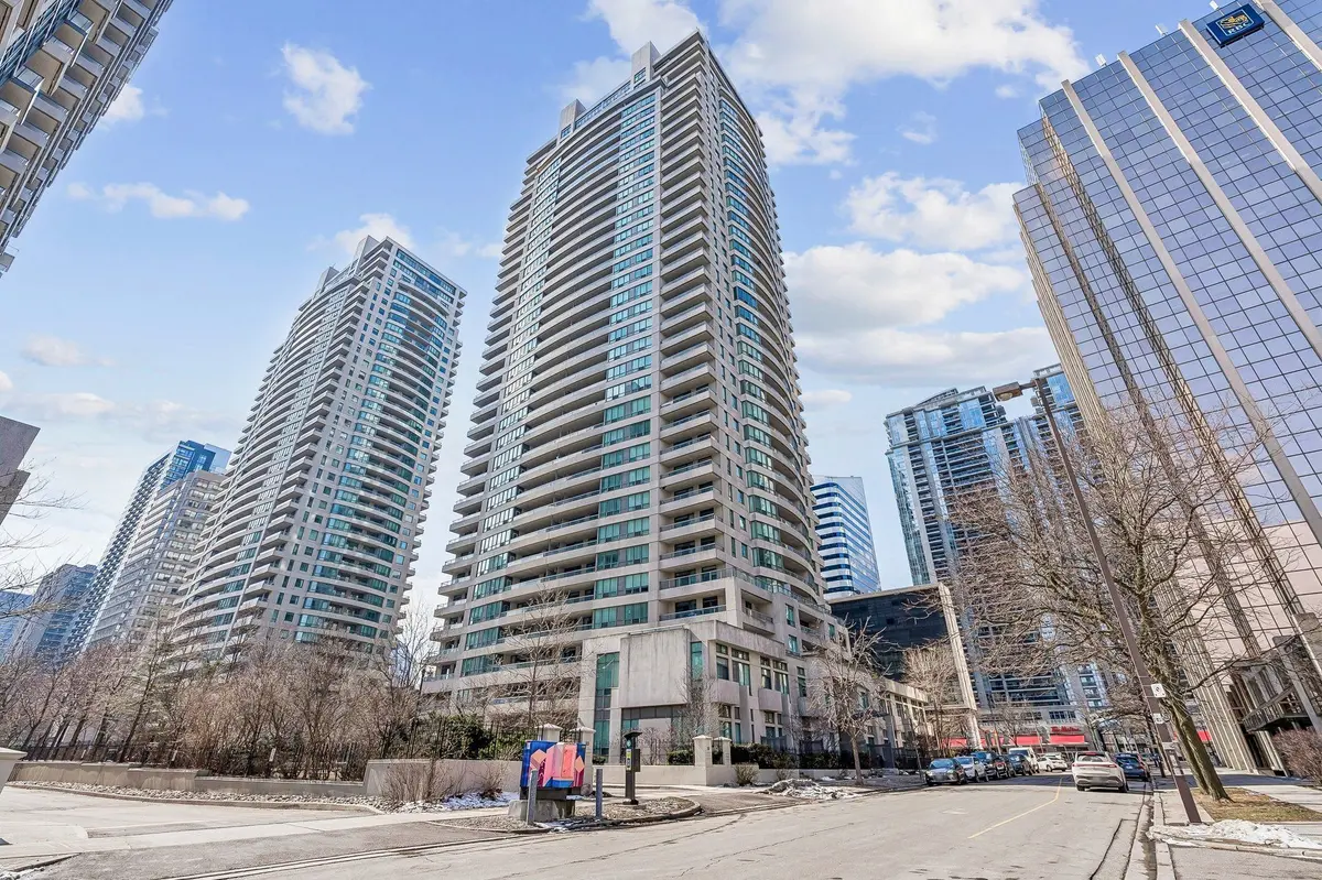 23 Hollywood AVE #901, Toronto C14, ON M2N 7L8