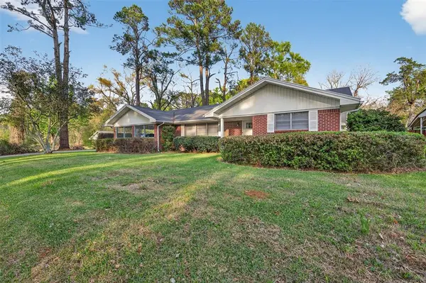 522 Lee Street, Mansfield, LA 71052