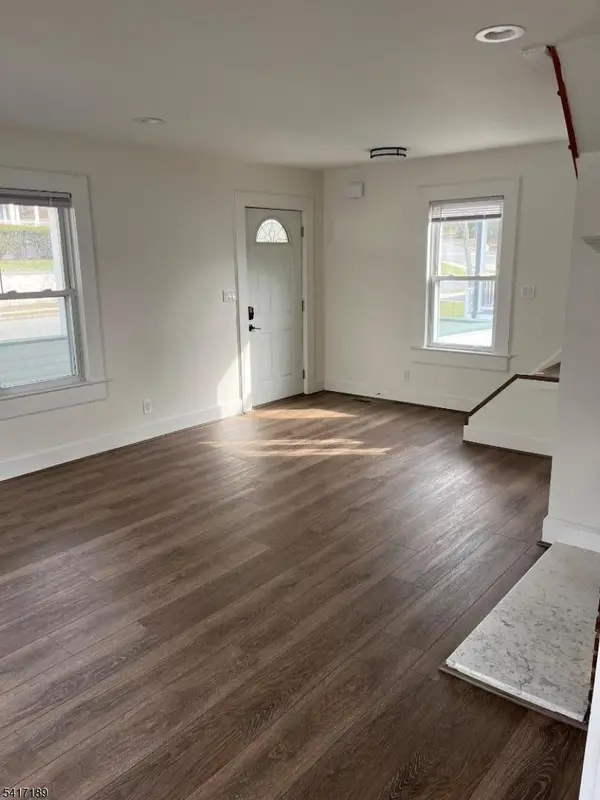 78 Elm Rd #1, Caldwell Boro Twp., NJ 07006