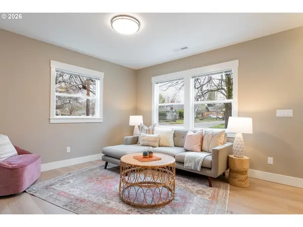 7805 N SMITH ST, Portland, OR 97203