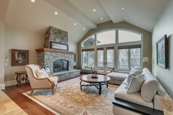 210070 85 ST W, Rural Foothills County, AB T1S 0S9