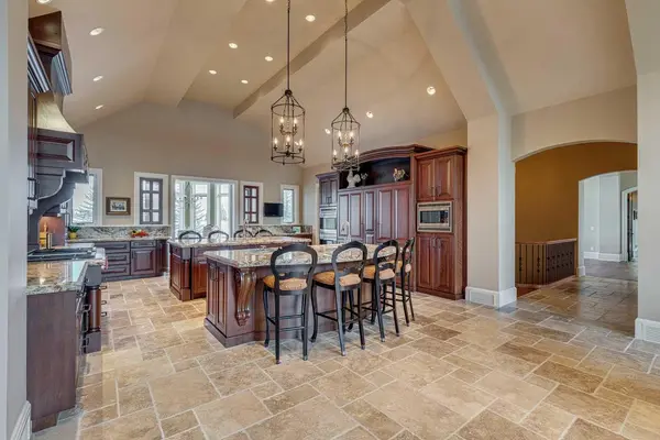 210070 85 ST W, Rural Foothills County, AB T1S 0S9