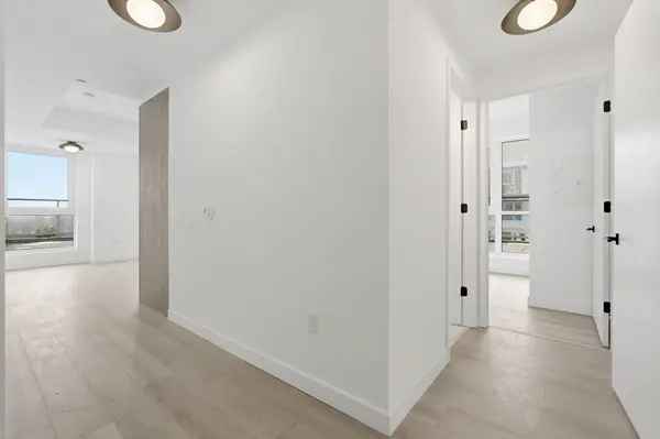 1635 Military TRL #703, Toronto E10, ON M1C 1B2