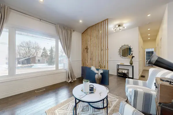 618 Sunset BLVD, Clarington, ON L1B 1C9