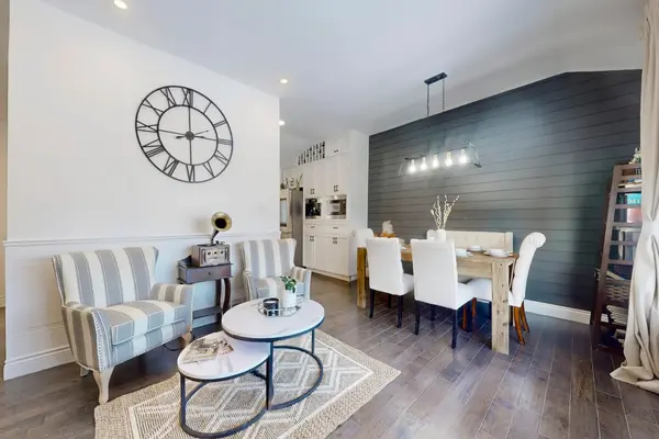 618 Sunset BLVD, Clarington, ON L1B 1C9