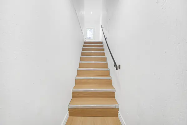 29 Queen Post DR #Basement, Vaughan, ON L4L 3G3