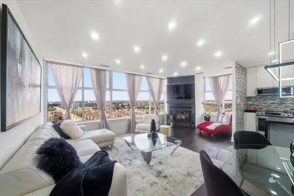 880 Dundas ST #UpH 02, Mississauga, ON L5C 4H3