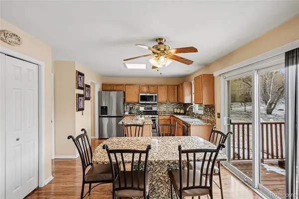 6420 Crestview DR, Holly Township, MI 48442