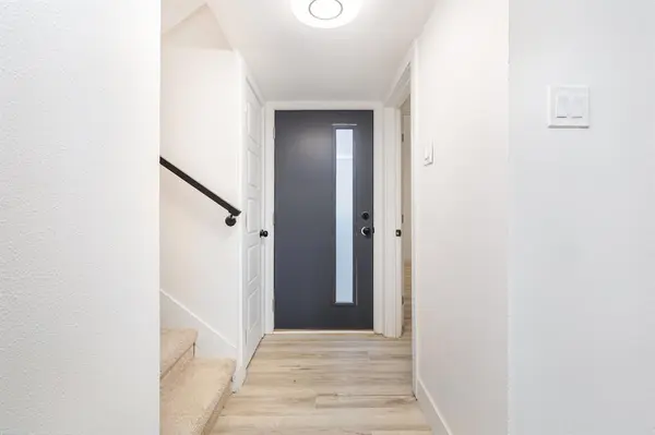 4140 Towngate Boulevard, Garland, TX 75041