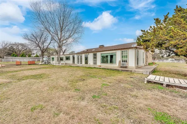 2104 Ponderosa Trail, Sachse, TX 75048