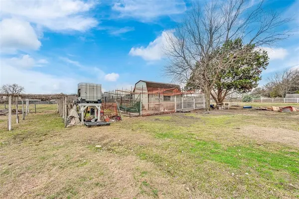 2104 Ponderosa Trail, Sachse, TX 75048