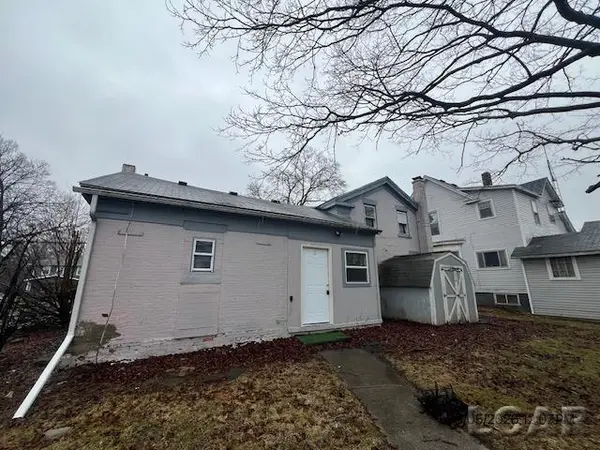 140 Greenly ST, Adrian, MI 49221