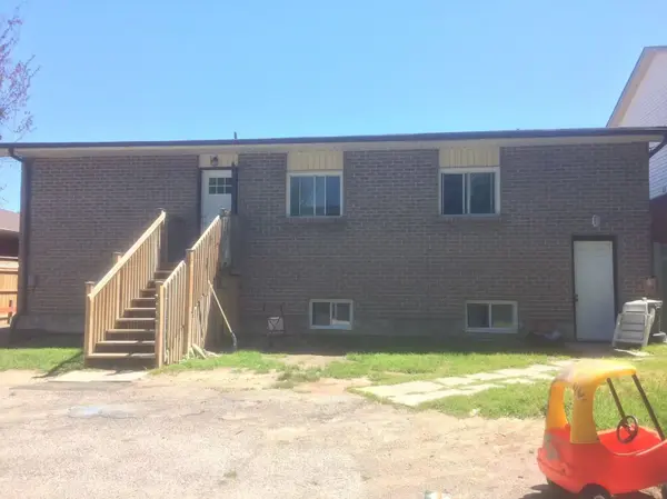 320 Elgin ST W, Oshawa, ON L1J 2P3