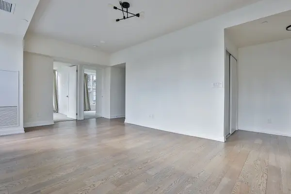 1350 Kingston RD #115, Toronto E06, ON M1N 1C8