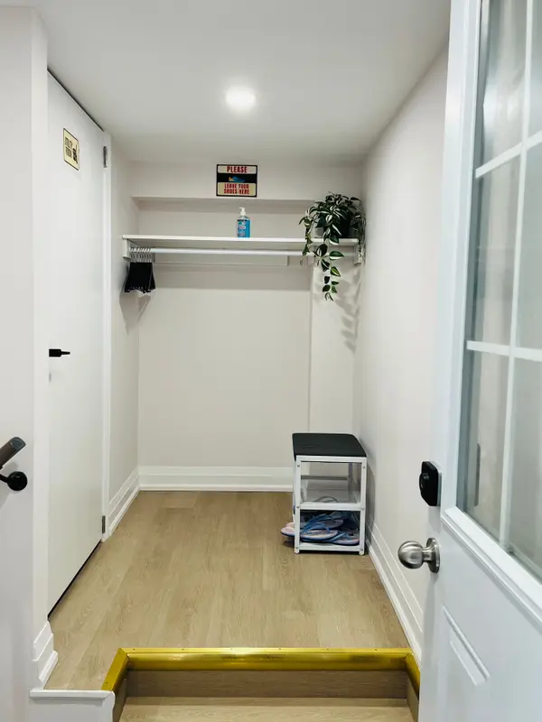 43 Claridge CRES #BSMT, Whitby, ON L1R 0G8