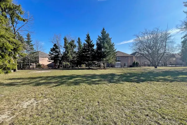 Lot 0 Anglin DR, Richmond Hill, ON L4E 3M5