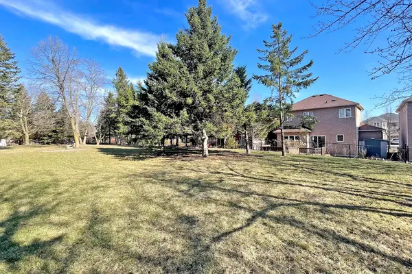 Lot 0 Anglin DR, Richmond Hill, ON L4E 3M5