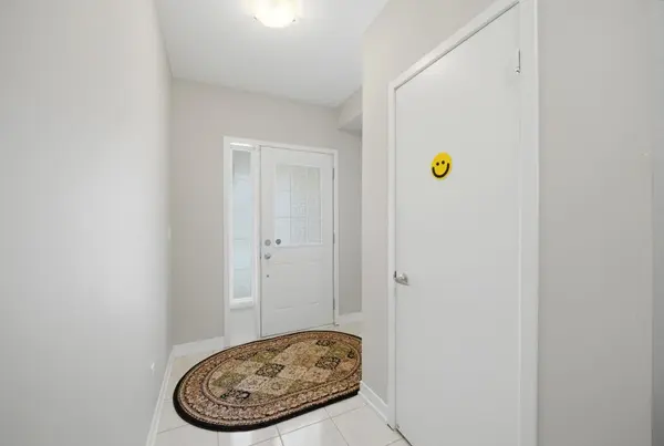 41 Torah Gate, Vaughan, ON L6A 4Y4