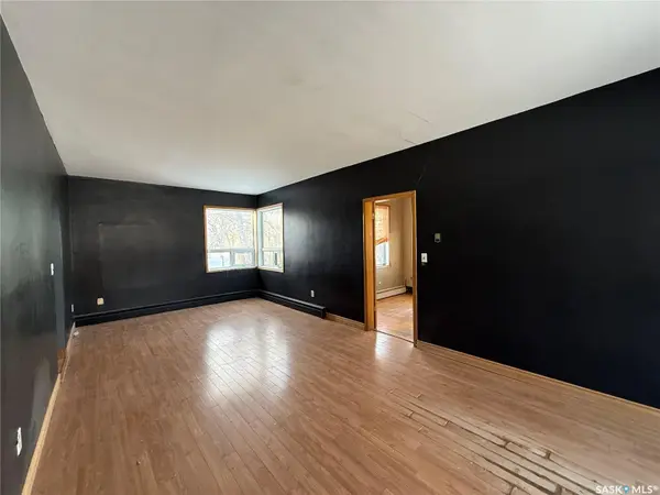 304 3rd AVENUE SW, Eston, SK S0L 1A0