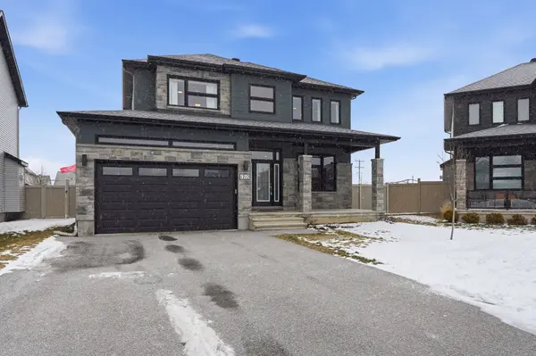 1212 AVIGNON ST, Russell, ON K0A 1W0