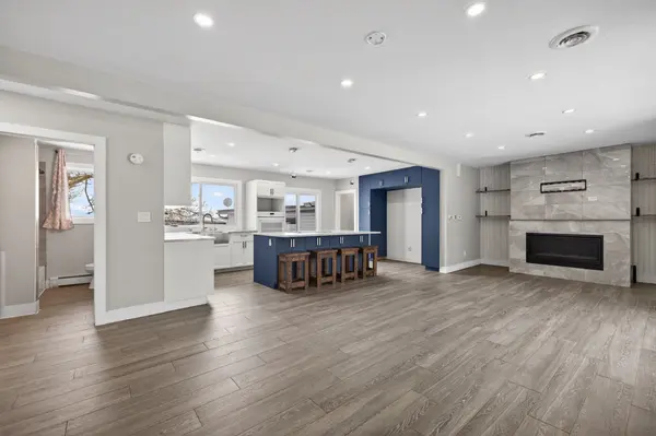 9755 Longwoods RD, Middlesex Centre, ON N6P 1P2