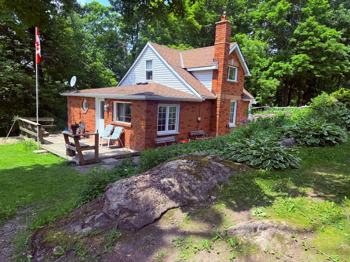 5 Government Dock RD, Kawartha Lakes, ON K0M 2L0