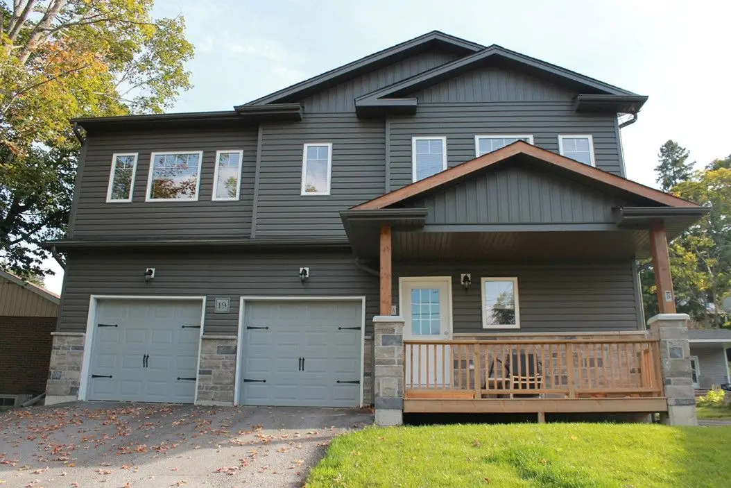 19 Duncan ST E, Huntsville, ON P1H 1P6