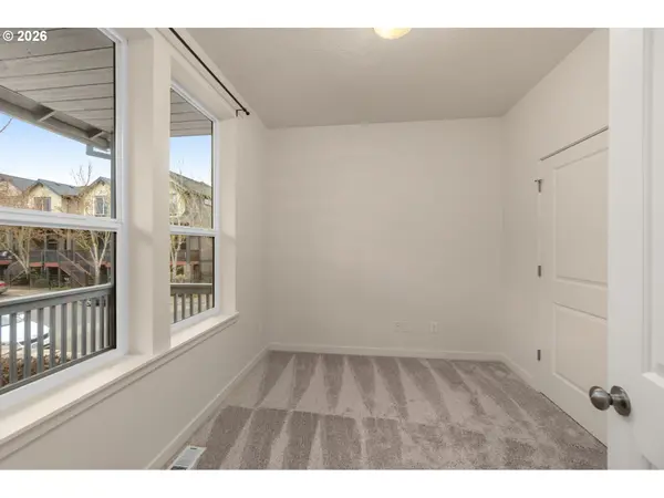 3127 NE WEEPING WILLOW WAY, Hillsboro, OR 97124