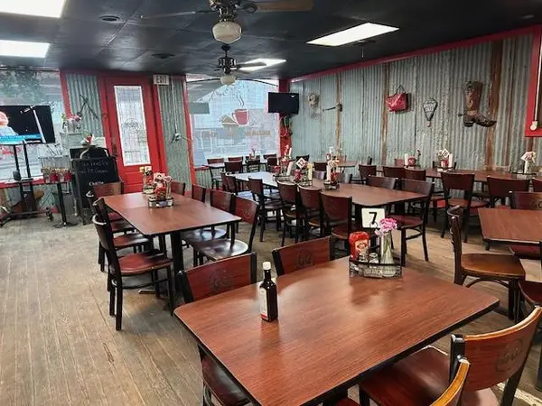 107 N Kent Street, Gorman, TX 76454