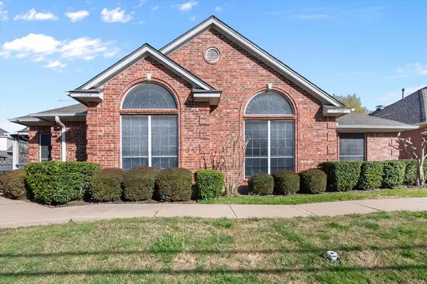 2311 Ragland Road, Mansfield, TX 76063