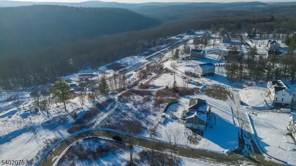 60 Heritage Dr, West Milford Twp., NJ 07480