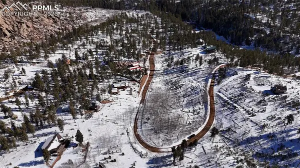 572 Overlook CIR, Sedalia, CO 80135