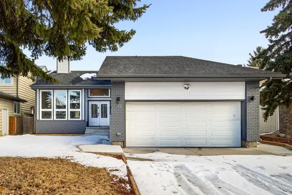 40 Wood CRES SW, Calgary, AB T2W 4B6