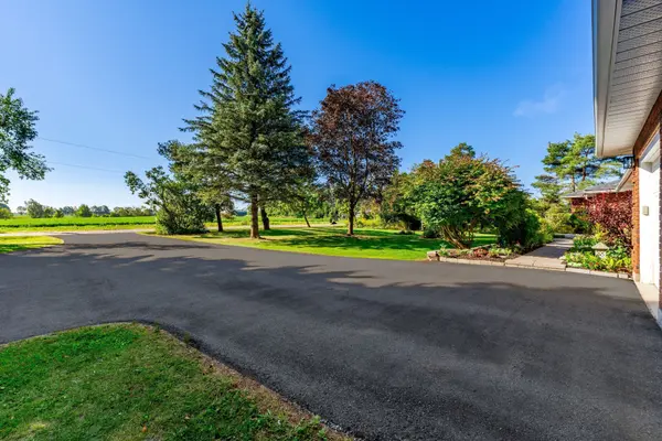 2132 14th Line, Innisfil, ON L0L 1R0