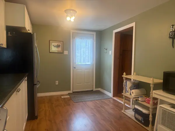 5 Government Dock RD, Kawartha Lakes, ON K0M 2L0