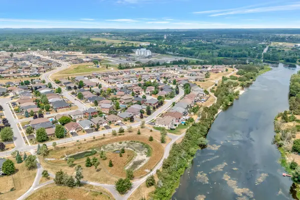 7 Chestnut DR, Belleville, ON K8N 0M9